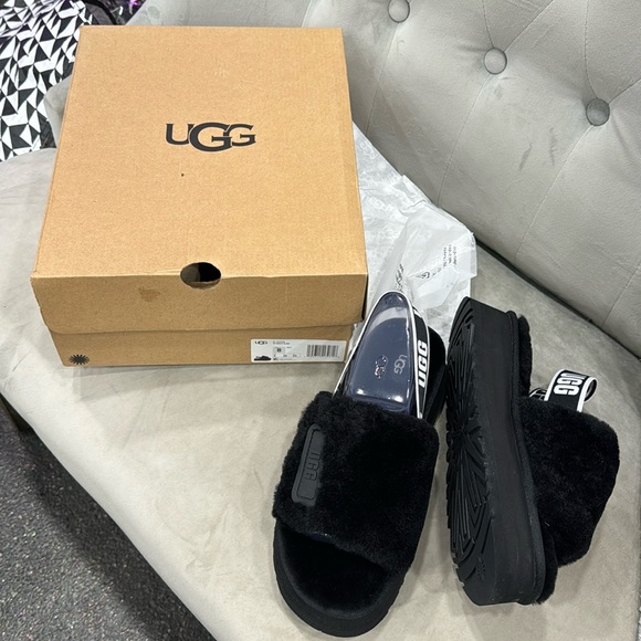 UGG, disco slides - Picture 1 of 2